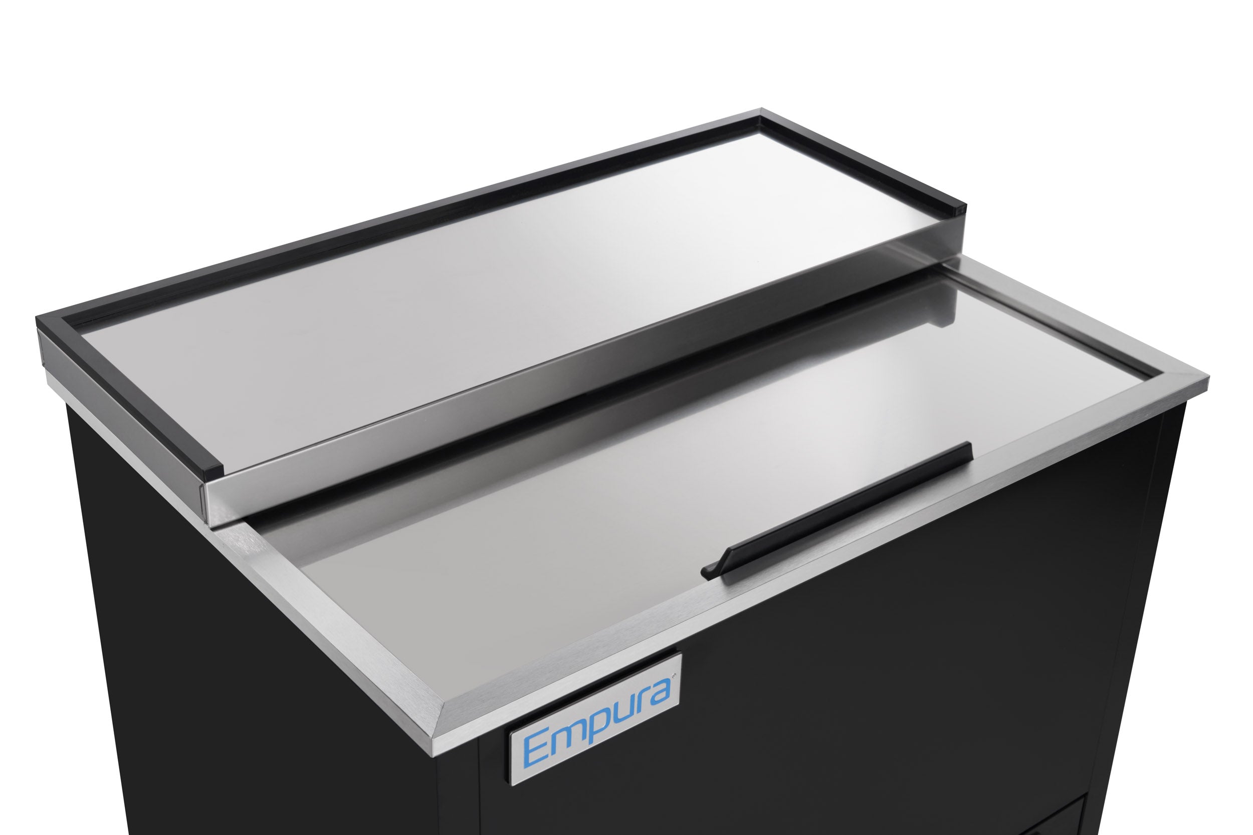 37" Black Powder Coated Stainless Steel Glass Froster - 115V