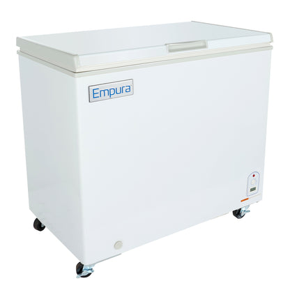 38" Commercial Chest Freezer - 7.1 cu. ft. Capacity